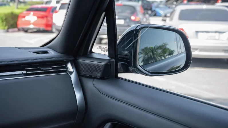 (LHD) LAND ROVER RANGE ROVER HSE D350 SWB AWD AT 2022