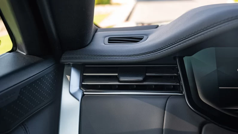 (LHD) LAND ROVER RANGE ROVER AUTOBIOGRAPHY D350 SWB AWD AT 2023