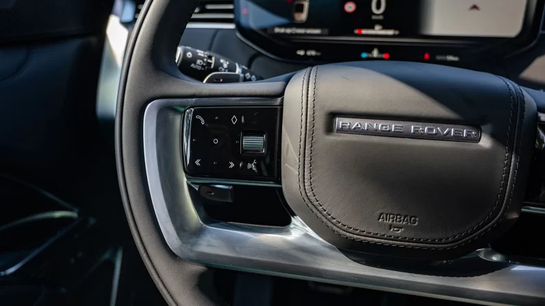 (LHD) LAND ROVER RANGE ROVER AUTOBIOGRAPHY D350 SWB AWD AT 2023