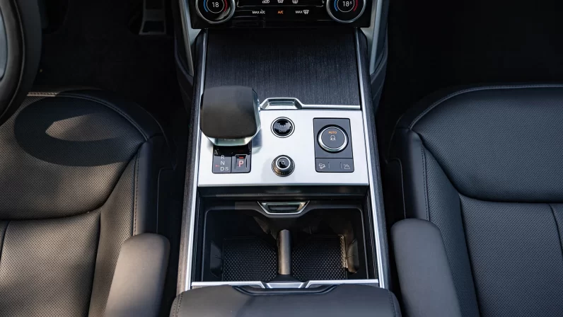 (LHD) LAND ROVER RANGE ROVER AUTOBIOGRAPHY D350 SWB AWD AT 2023