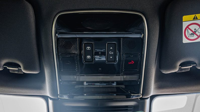 (LHD) LAND ROVER RANGE ROVER AUTOBIOGRAPHY D350 SWB AWD AT 2023