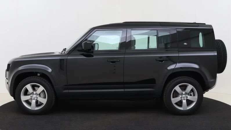 (LHD) LAND ROVER DEFENDER 110 SE P400 3.0P AT 2022