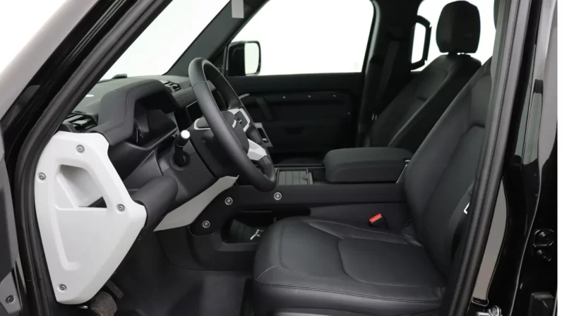 (LHD) LAND ROVER DEFENDER 110 SE P400 3.0P AT 2022