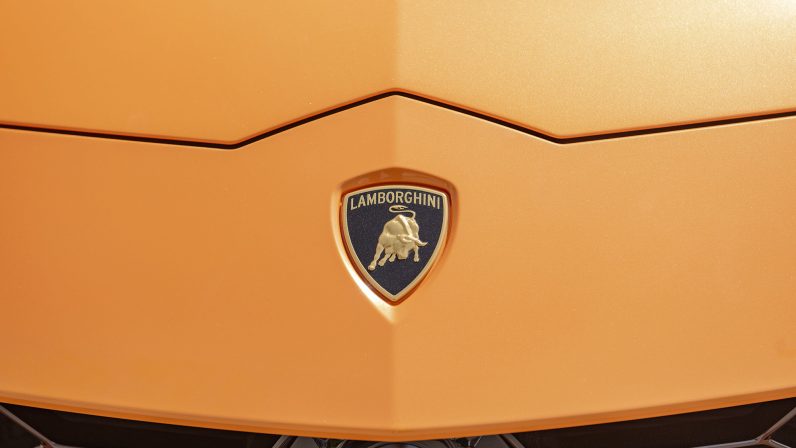 (LHD) Lamborghini URUS 4.0P AT 2022