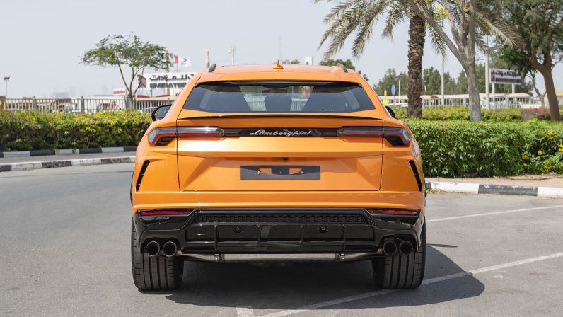 (LHD) Lamborghini URUS 4.0P AT 2022