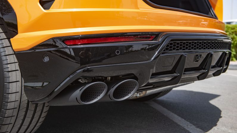 (LHD) Lamborghini URUS 4.0P AT 2022