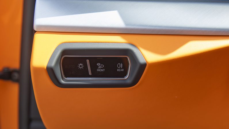 (LHD) Lamborghini URUS 4.0P AT 2022