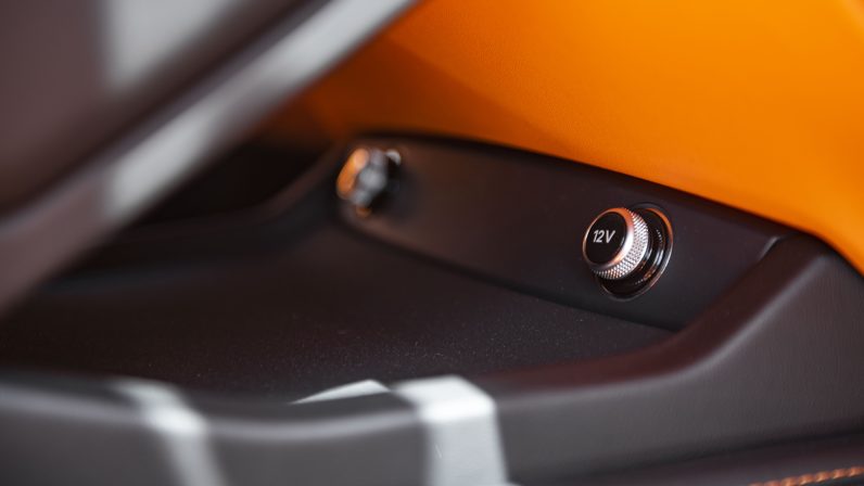 (LHD) Lamborghini URUS 4.0P AT 2022