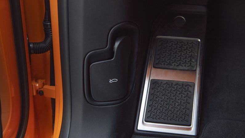 (LHD) Lamborghini URUS 4.0P AT 2022