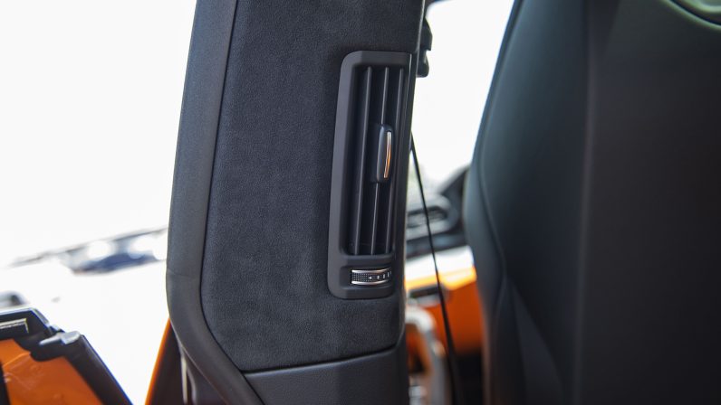 (LHD) Lamborghini URUS 4.0P AT 2022