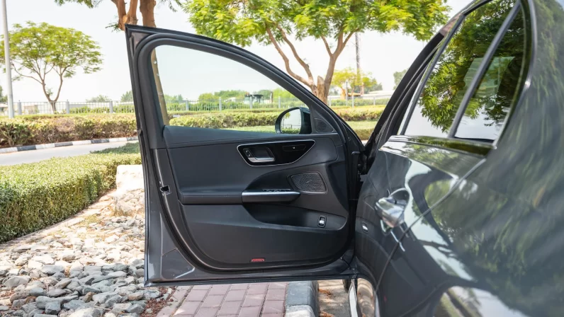 (LHD) MERCEDES BENZ C200 1.5P AT 2022