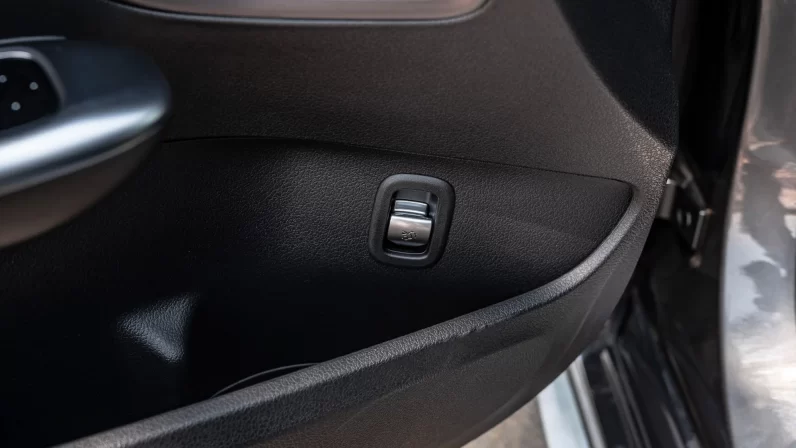 (LHD) MERCEDES BENZ C200 1.5P AT 2022