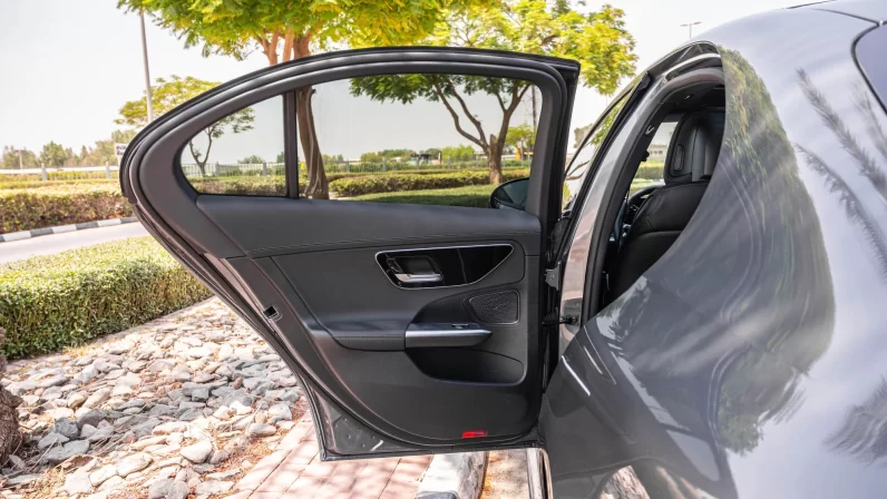 (LHD) MERCEDES BENZ C200 1.5P AT 2022