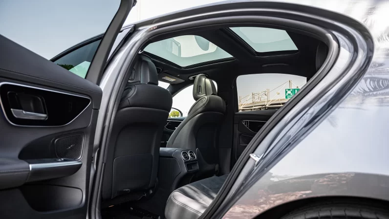 (LHD) MERCEDES BENZ C200 1.5P AT 2022