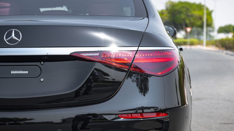 (LHD) MERCEDES BENZ S 580E 3.0P HEV AT 2022