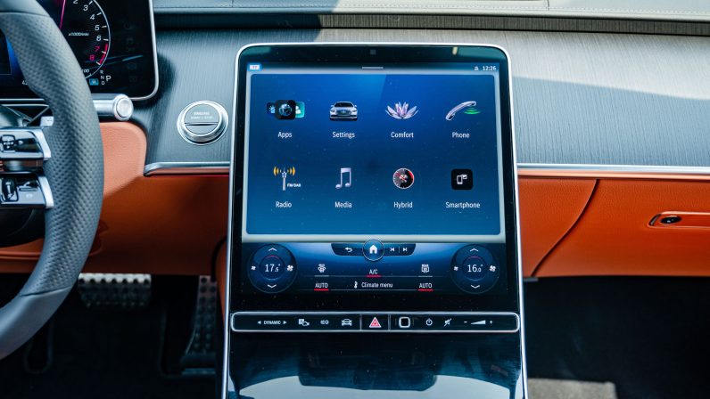 (LHD) MERCEDES BENZ S 580E 3.0P HEV AT 2022