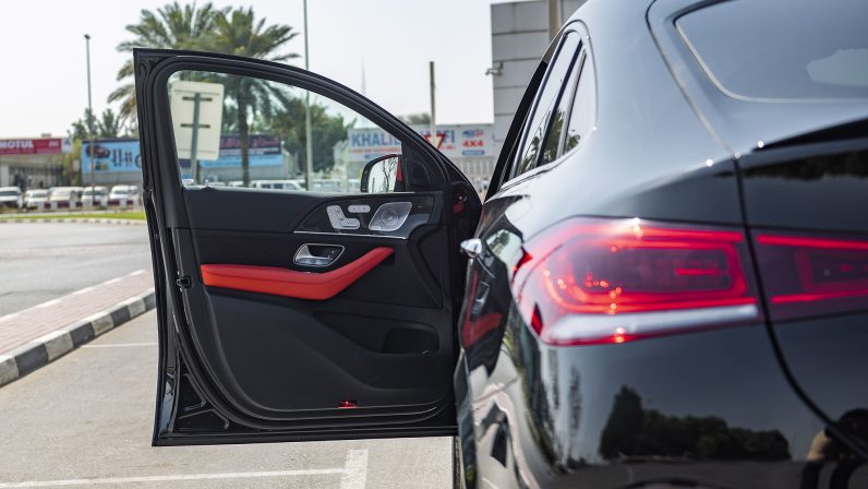 (LHD) Mercedes GLE Coupe 63 4.0P AT 2022