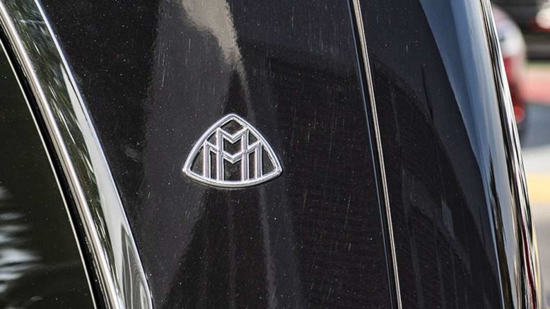 (LHD) Mercedes V Class Maybach 2022