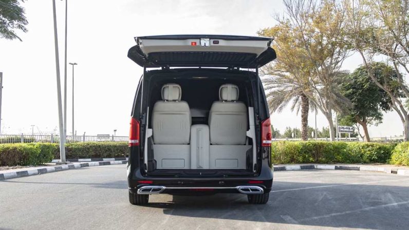 (LHD) Mercedes V Class Maybach 2022