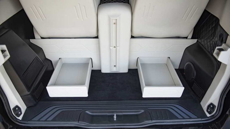 (LHD) Mercedes V Class Maybach 2022