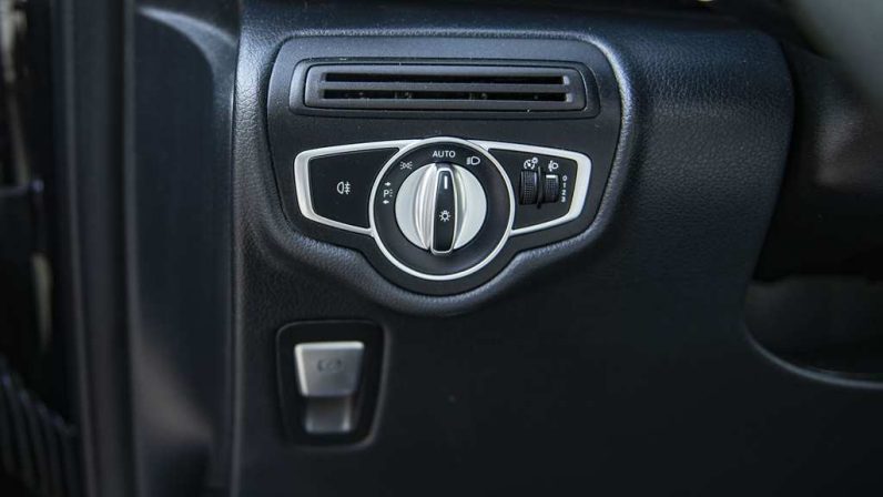 (LHD) Mercedes V Class Maybach 2022