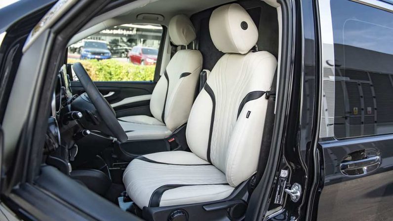 (LHD) Mercedes V Class Maybach 2022