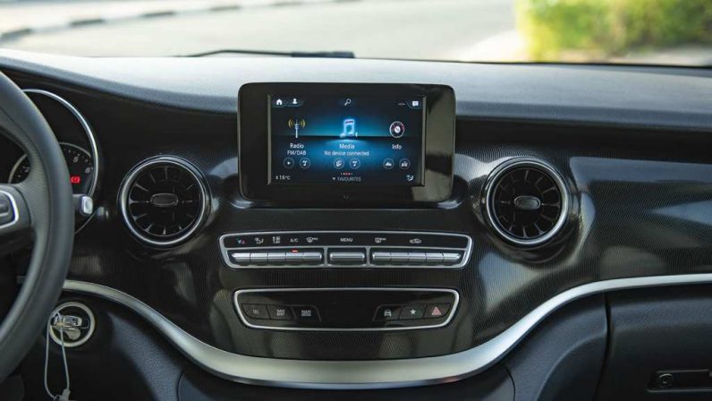 (LHD) Mercedes V Class Maybach 2022