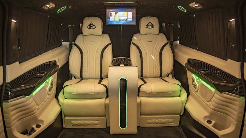 (LHD) Mercedes V Class Maybach 2022