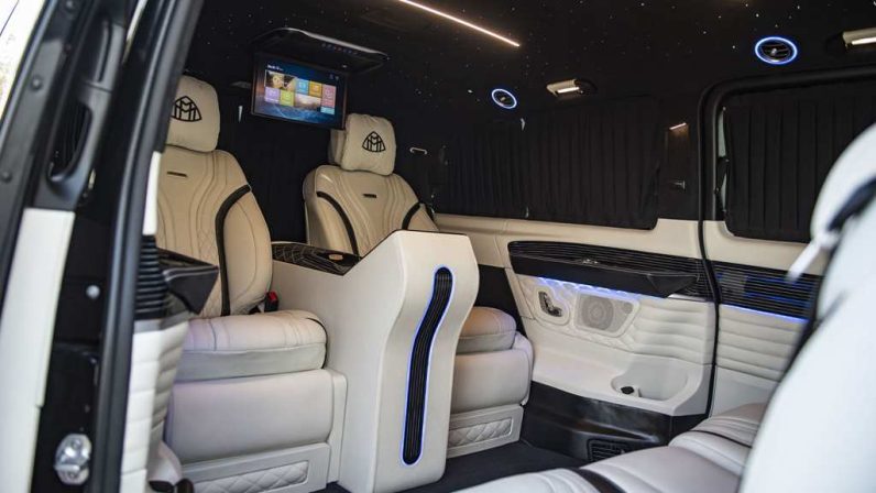 (LHD) Mercedes V Class Maybach 2022