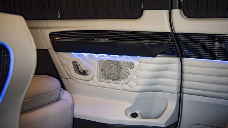 (LHD) Mercedes V Class Maybach 2022