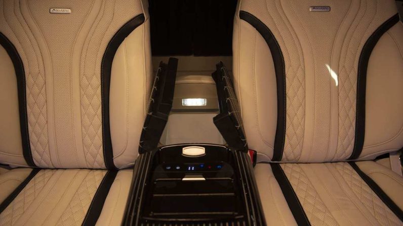 (LHD) Mercedes V Class Maybach 2022