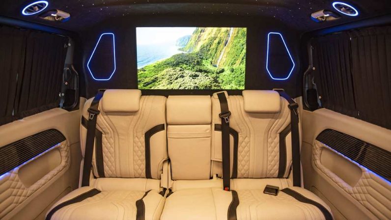 (LHD) Mercedes V Class Maybach 2022