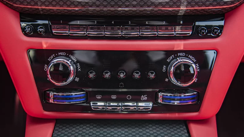 (LHD) ROLLS ROYCE GHOST BLACK BADGE 6.7P AT 2022