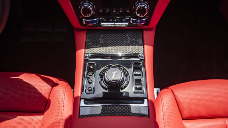 (LHD) ROLLS ROYCE GHOST BLACK BADGE 6.7P AT 2022