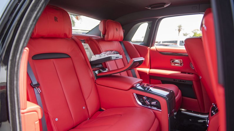 (LHD) ROLLS ROYCE GHOST BLACK BADGE 6.7P AT 2022