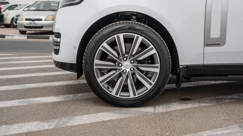 (LHD) LAND ROVER RANGE ROVER V8 4.4P AT 2022