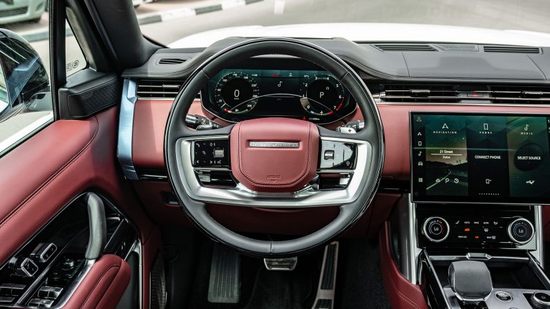 (LHD) LAND ROVER RANGE ROVER V8 4.4P AT 2022