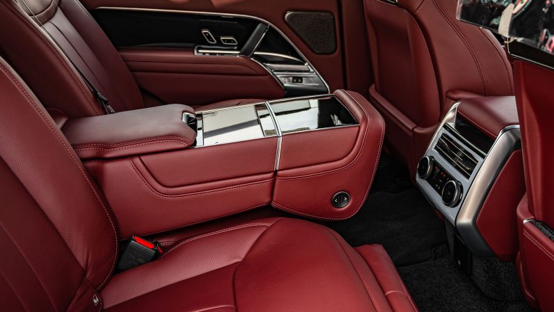 (LHD) LAND ROVER RANGE ROVER V8 4.4P AT 2022