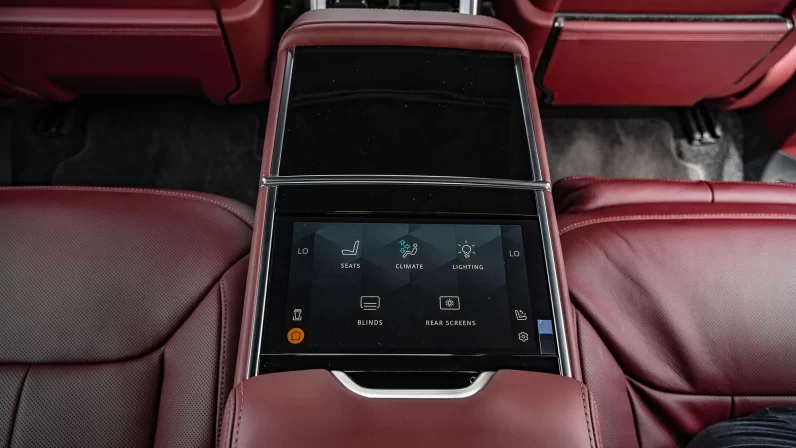 (LHD) LAND ROVER RANGE ROVER V8 4.4P AT 2022