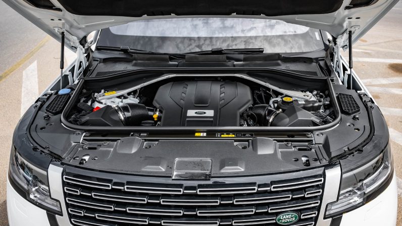 (LHD) LAND ROVER RANGE ROVER V8 4.4P AT 2022