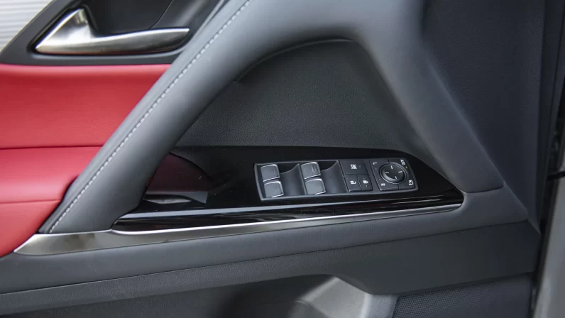 (LHD) LEXUS LX600 F-SPORT 3.5P AT 2022