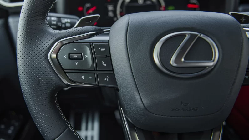 (LHD) LEXUS LX600 F-SPORT 3.5P AT 2022