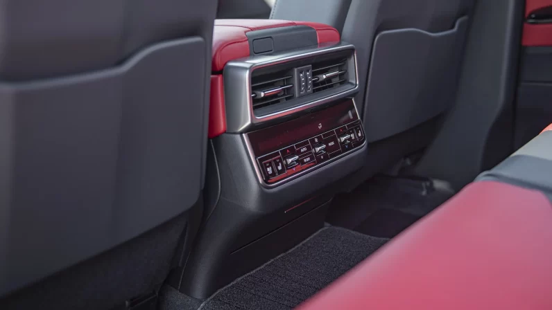 (LHD) LEXUS LX600 F-SPORT 3.5P AT 2022