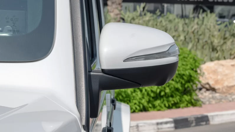 (LHD) MERCEDES BENZ G-CLASS G 63 4.0P AT 2022