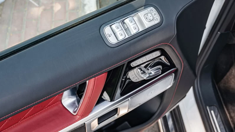 (LHD) MERCEDES BENZ G-CLASS G 63 4.0P AT 2022