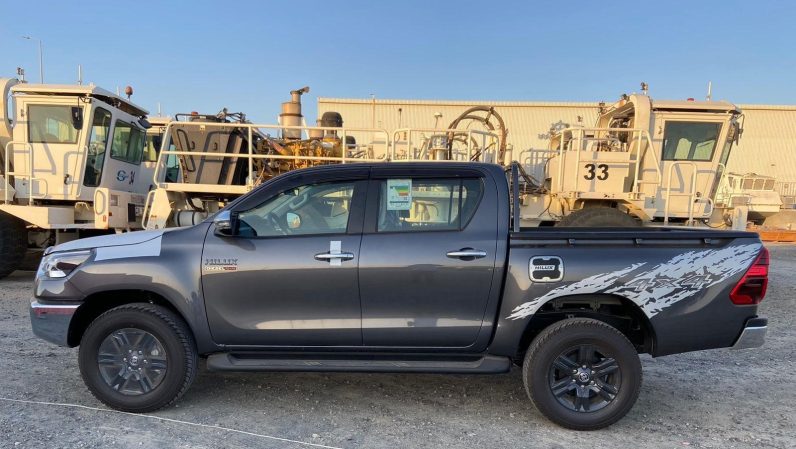 HDCDAH -HILUX DC DIESEL 2.4L 4×4 HI 6AT A – 2022