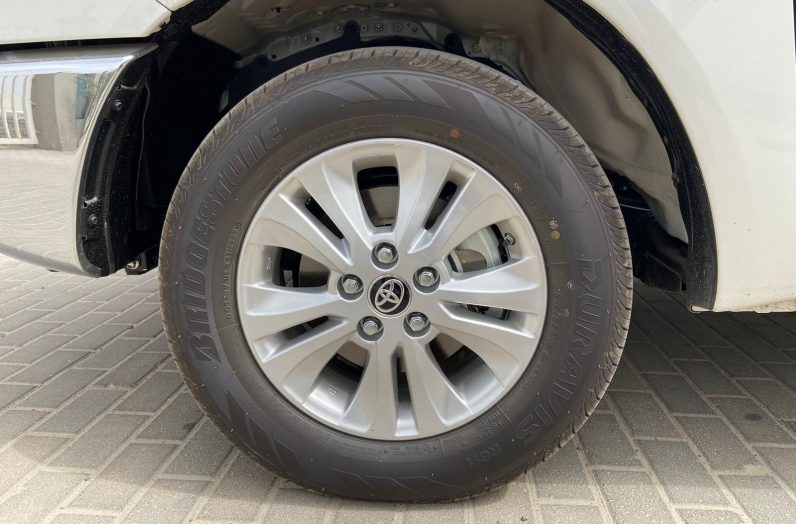 HPDCS -TOYOTA HILUX DC 2.7L HI 6AT A – 4X2,5 STR 2022