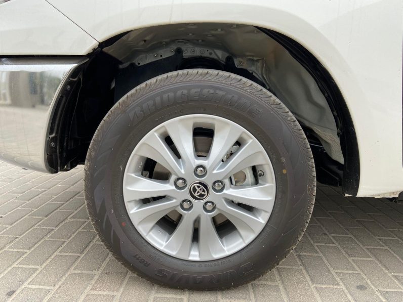 HPSCH -TOYOTA HILUX DC 2.7L HI 5MT 4X2 A 2022