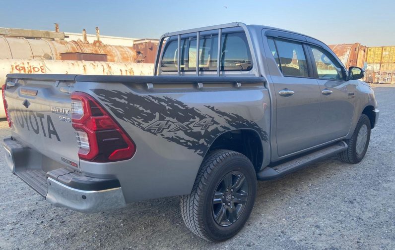 HDCDAH -HILUX DC DIESEL 2.4L 4×4 HI 6AT A – 2022