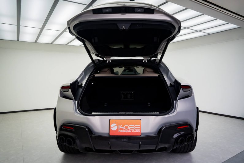 2024 Ferrari Purosangue – Silver